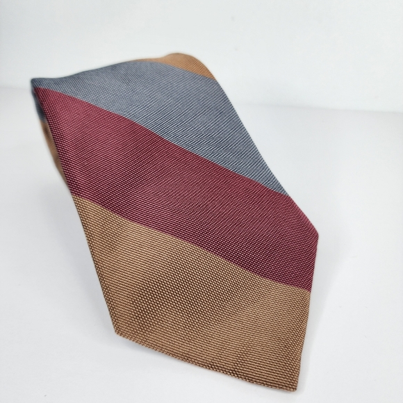 CHRISTIAN DIOR Thick Stripe SilkTie. - Picture 5 of 5